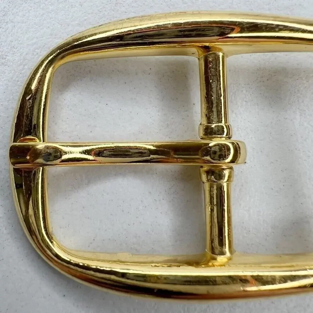 Vintage Gold Tone Simple Basic Belt Buckle for up to 1 Inch Belt
